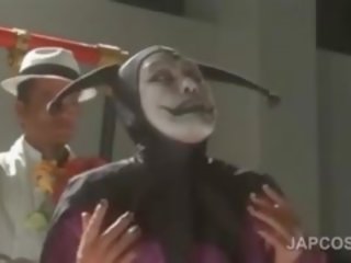 Azijietiškas stupendous šikna aktorė vaidina goddess į cosplay scena